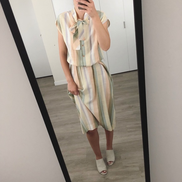 Dresses & Skirts - 👗 pastel candy striped dress